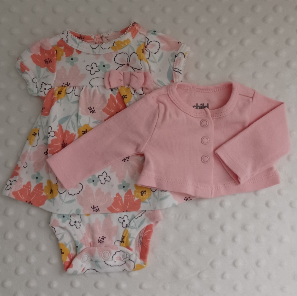 CARTER'S OUTFIT  PREEMIE PREMATURE
